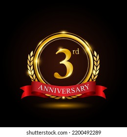 Diseño de plantillas para el tercer aniversario dorado, con anillo brillante y cinta roja, corona de laurel aislada en fondo negro, vector de logotipo