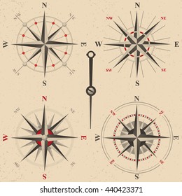 4 compasses in vintage style