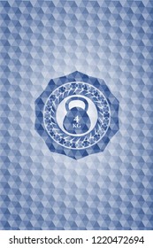 4kg kettlebell icon inside blue emblem with geometric pattern.