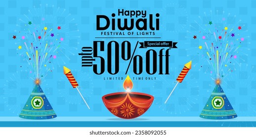 50 % Rabatt auf die Design-Vorlage für Werbebanner von Diwali. Diwali Diya Öllampe mit Blumenkeksen auf blauer Wand mit Feuerwerk Hintergrund auf Diwali Festival.