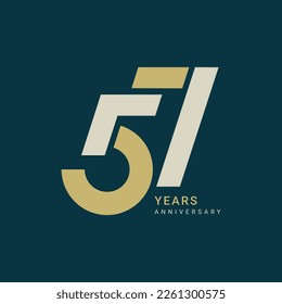 57, 57th Years Aniversario Logo, Golden Color, Vector Template Design elemento para cumpleaños, invitación, boda, jubileo e ilustración de tarjeta de saludo.