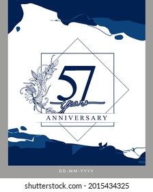 Logotipo del 57º Aniversario con fondo a mano color azul para celebración, boda, tarjeta de saludo e invitación.