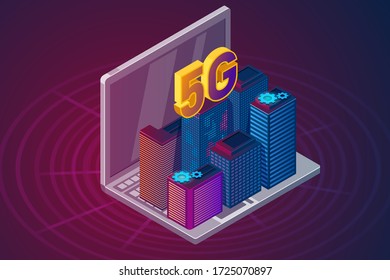 Ciudad de 5 g y laptop. Ilustración isométrica vectorial.