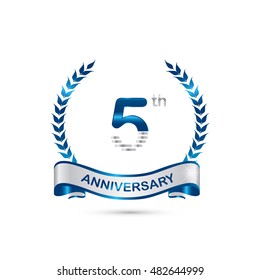 5th anniversary blue and silver colored with wreath and ribbon