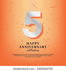 Plantilla vectorial de 5 años con un número blanco y confetti esparcidos en un fondo naranja