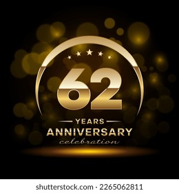Celebración del 62° Aniversario. Diseño de logotipos con anillo de oro y texto para la celebración del aniversario, invitación, boda, tarjeta de saludo, banner, afiche, volante, folleto. Plantilla de vectores de logotipos