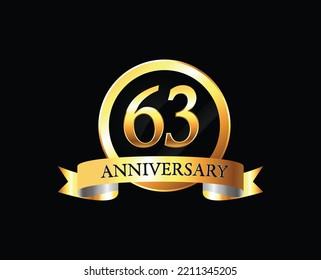 Celebración del 63 Aniversario del Diseño Vector con anillo y cinta. Celebración del 63° Aniversario. Banner de lujo de oro de la celebración del 63 aniversario. 63ª tarjeta de celebración. Aniversario del vector