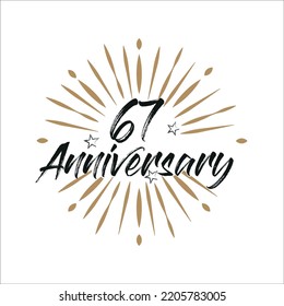 Plantilla aislada de emblema vector retro de 67 años de aniversario. Logo de época 67 años con cinta adhesiva y fuegos artificiales sobre fondo blanco

