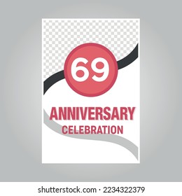 
Tarjeta de invitación vectorial de 69 años.Plantilla de invitación para imprimir sobre fondo gris
