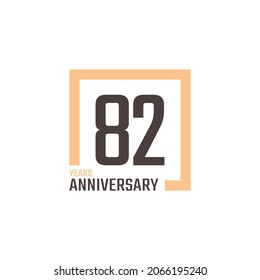 Vector de celebración de 82 años con forma cuadrada. Feliz Aniversario Saludo Celebra la Ilustración de Diseño de Plantilla