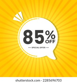 85% de descuento. Vector de descuento para ventas, etiquetas, promociones, ofertas, stickers, banners, etiquetas y stickers web. Nueva oferta. Emblema blanco de globo de descuento sobre fondo amarillo.