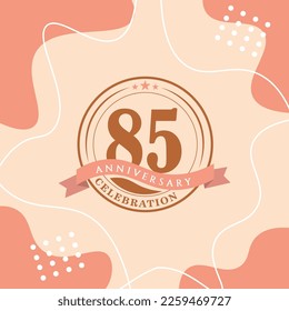 85ª celebración del aniversario logo diseño vectorial con fondo de color marrón y color marrón más tarde diseño abstracto 