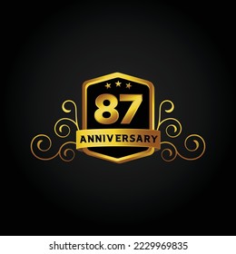 Antecedentes de la celebración del 87° aniversario. Ilustración vectorial, afiche de banner de saludo bonito y logotipo dorado con texto dorado y número de oro.