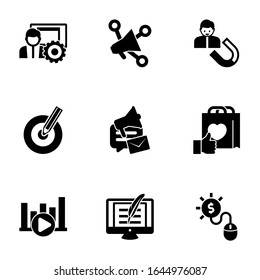9 iconos rellenos de contenido establecidos aislados en fondo blanco. Iconos con administración de medios sociales, marketing de medios sociales, participación de usuarios, palabras clave de destino, iconos de campaña de medios sociales.