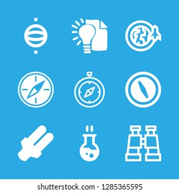 9 discovery icons with compass and binoculars in this set