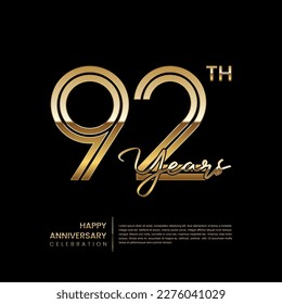 Logo del 92º aniversario con estilo de doble línea. Diseño de arte de la línea dorada. Plantilla de vectores de logotipos