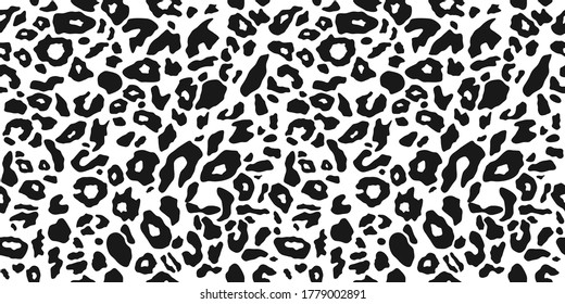 Abstract animal skin, leopard seamless pattern. Jaguar, leopard, cheetah, panther fur. Black and white seamless camouflage background. Vector