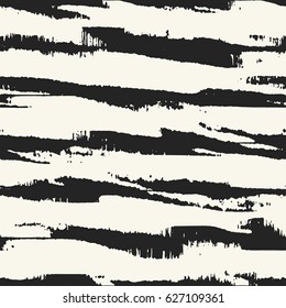 Abstract brushstrokes textured irregular striped motif. Seamless pattern.