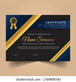 Plantilla de diseño de diploma de certificado abstracto con formas geométricas