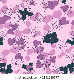 Abstract cheetah seamless pattern. Camo leopard elements background. Creative irregular animal fur shapes endless wallpaper. Design for fabric, textile print, surface, wrapping, cover, greeting card.