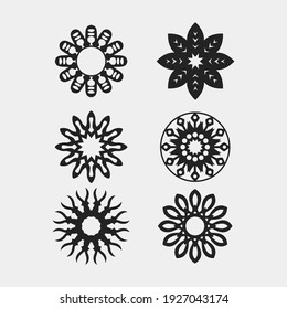 Abstract circle frame decoration vector with flower concept design
