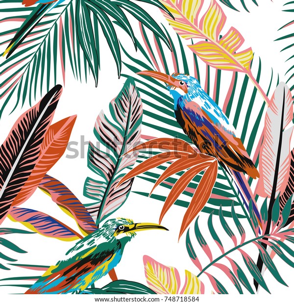 ジャングルのシームレスな背景に抽象的な色の熱帯鳥 ビーチヤシの葉のベクター画像パターン壁紙 のベクター画像素材 ロイヤリティフリー