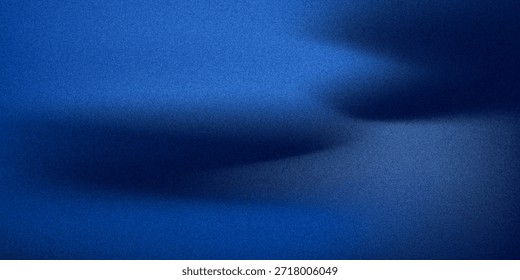 Abstrakter dunkelblauer Farbverlauf-Hintergrund. Dunkle Szene mit kurvenreichen Rauch- oder Nebelwellen, die sanftes Licht reflektieren, kühles Schwarzer Tropfen Kältegefühl und kaltes Unterwasser.