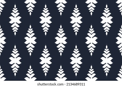 Abstract ethnic pattern art. Ikat seamless pattern in tribal, folk embroidery, and Mexican style. Geometric striped. Design for background, wallpaper, vector illustration, fabric, clothing, carpet.