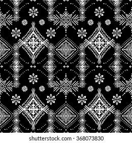 Abstract ethnic seamless pattern. Tribal art boho print, hand drawn ornament. Background texture, wallpaper, wrapping