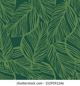 Abstract exotic plant seamless pattern on green background. Green leaf wallpaper. Tropical pattern, palm leaves seamless floral background. Vector illustration