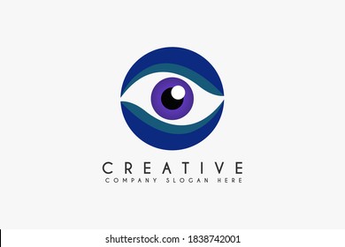 Resumen Diseño del logotipo ocular. Icono de cámara de círculo azul. Usable para Logos de Negocios y Tecnología. Elemento de plantilla de diseño de logotipo de vectores planos.