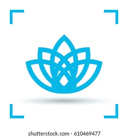 Abstract Flower Lily logo vector line icon