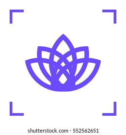 Abstract Flower Lily vector line icon. Creative infinite looped shape Luxury Fashion logotype concept. lily logo