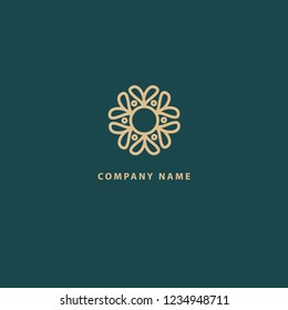 Abstract flower store logo icon vector design. Cosmetics, Spa, Beauty salon Decoration Boutique vector logo. Vector illustration, Graphic Design Editable Design. Floral logo. Flower wedding icon