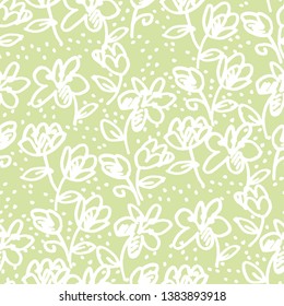 Abstract flowers hand drawn seamless pattern. Doodle marker sketch texture. White tulips, lilies cartoon felt-tip drawing. Wildflowers vintage background. Wrapping paper, wallpaper naive floral design