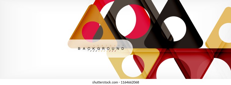 Fondo geométrico abstracto. Triángulos superpuestos modernos. Formas de color inusuales para el mensaje. Presentación empresarial o tecnológica, plantilla de portada de aplicaciones