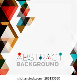 Fondo geométrico abstracto. Triángulos superpuestos modernos. Formas de color inusuales para el mensaje. Presentación empresarial o tecnológica, plantilla de portada de aplicaciones