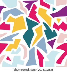 Abstract geometric bright seamless pattern with random hand drawn irregular shapes. Artistic creative mosaic block background.