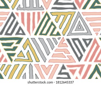 Abstract geometric hand-drawn triangles seamless pattern. Vector doodle background.