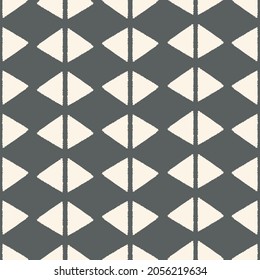 Abstract geometric pattern background. Hand drawn textured seamless repeat of triangle and diamond shapes. Retro vector design illustration in black and cream.