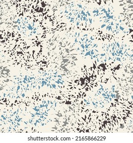Abstract geometric seamless pattern in doodle style with color segments.
