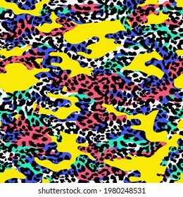 Abstract Hand Drawing Camouflage  with Leopard Skin Seamless Vector Pattern 