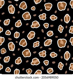 Resumen Dibujo A Mano Cute Leopard Piel Animal Cheetah con Puntos Geométricos Patrón Vector sin Marea Fondo Aislado 