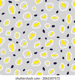 Abstract Hand Drawing Cute Leopard Cheetah Animal Skin with Geometric Dots Seamless Vector Pattern Isolated Background 