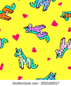 Abstraktes Handzeichnen, scharfe Pony Pferde und Herzen Nahtlose Vektormuster einzeln auf Hintergrund