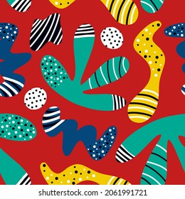 Abstract Hand Drawing Cute Retro  Geometric Shapes Stripes and Dots Seamless Vector Pattern Isolated Background