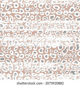 Abstract Hand Drawing Fur Brush Strokes Seamless Vector Stripe Leopard Cheetah Animal Skin Seamless Pattern with Old Texture Background

