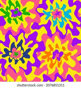 Abstract Hand Drawing Retro Wavy Geometric Flowers Seamless Vector Pattern Isolated Background