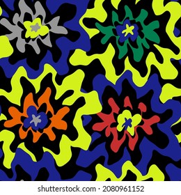 Abstract Hand Drawing Retro Wavy Geometric Flowers Seamless Vector Pattern Isolated Background