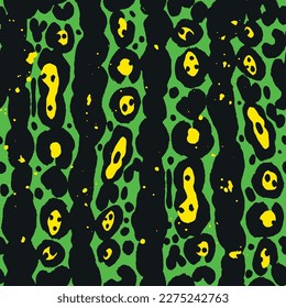 Abstract Hand Drawing Vertical Striped Large Leopard Cheetah Animal Skin Shapes Ink Stains Seamless Vector Pattern Isolated Background